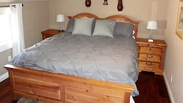1 bedroom, iron/ironing board, travel crib, free WiFi