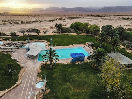 Seasonal outdoor pool