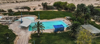 Lotan Desert Travel Hotel