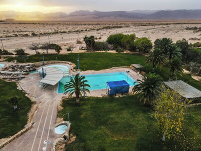 Lotan Desert Travel Hotel