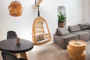 Villa, Heated Tub, Sea View (Villa U) | Interior - Santorini Soul Villas (Santorini)