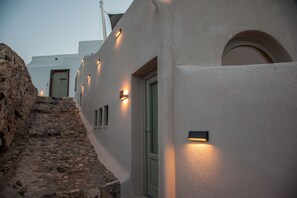 Villa, Heated Tub, Sea View (Villa S) | Terrace/patio - Santorini Soul Villas (Santorini)