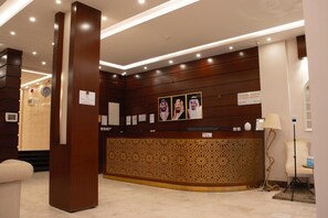 Reception - Waqt Alfakhamah Aparthotel (Tabuk)