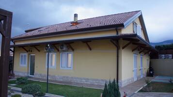 Overnatningsstedets facade