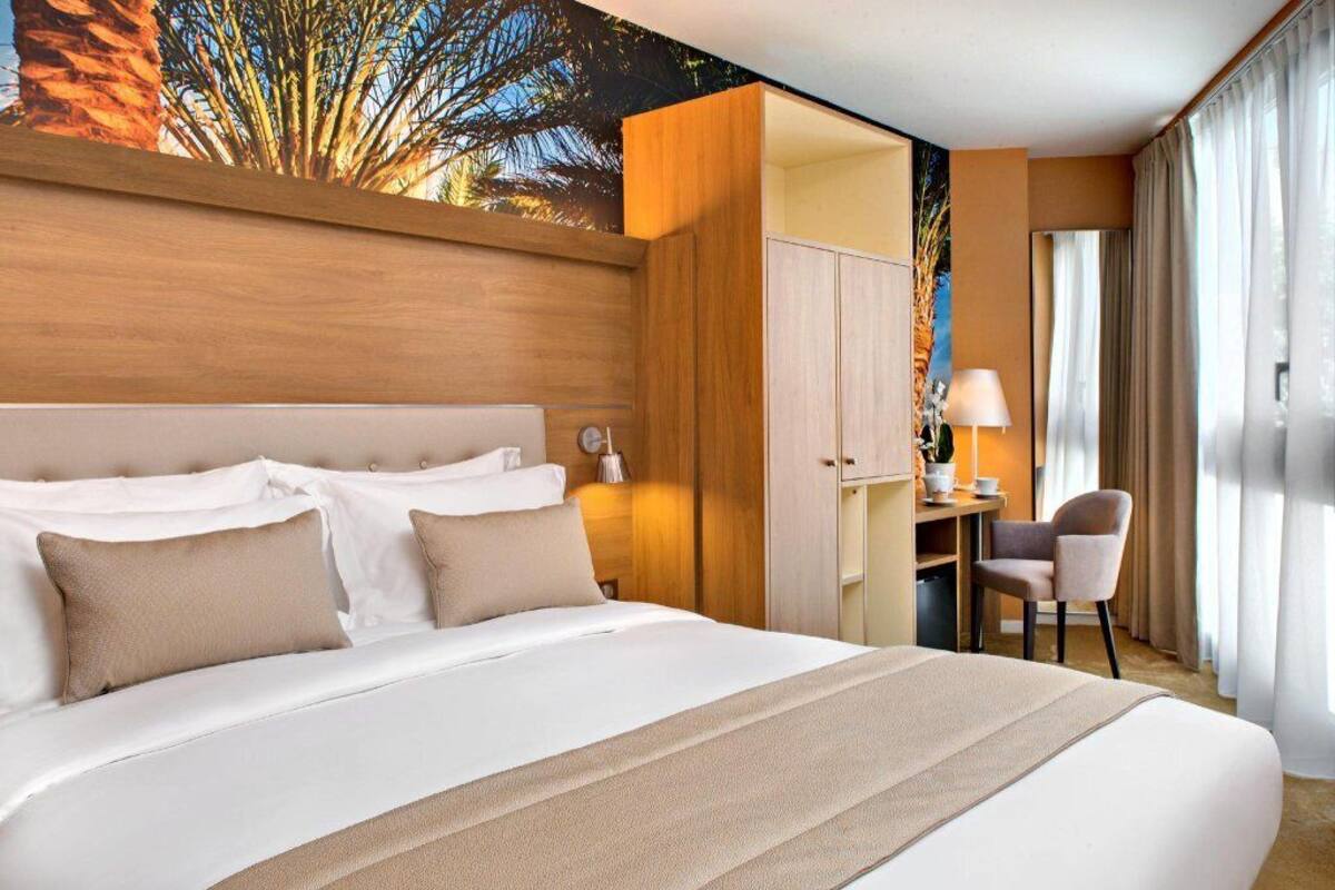 1 Schlafzimmer, hochwertige Bettwaren, Minibar, Zimmersafe