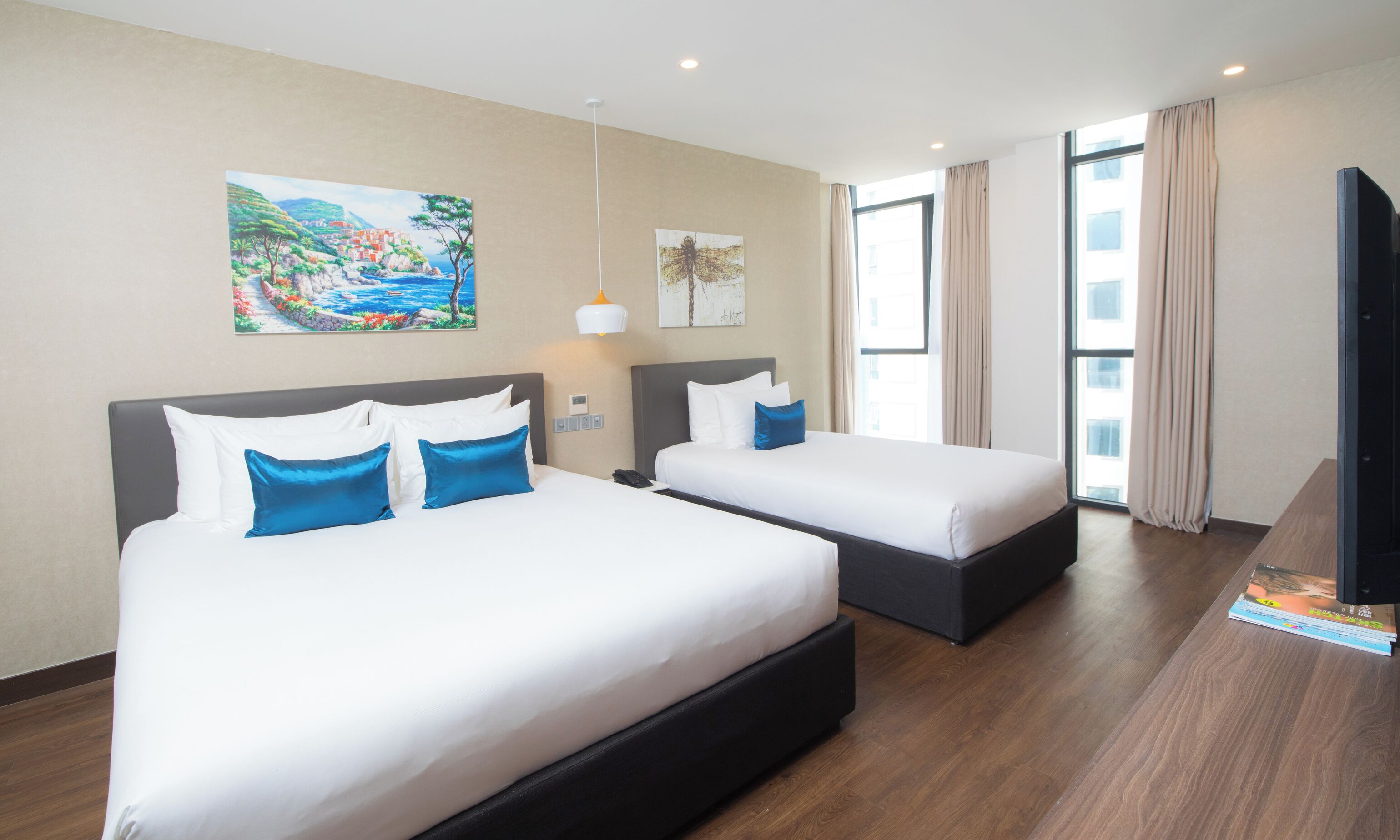 Apartment, 2 Bedrooms | Minibar, in-room safe, desk, laptop workspace