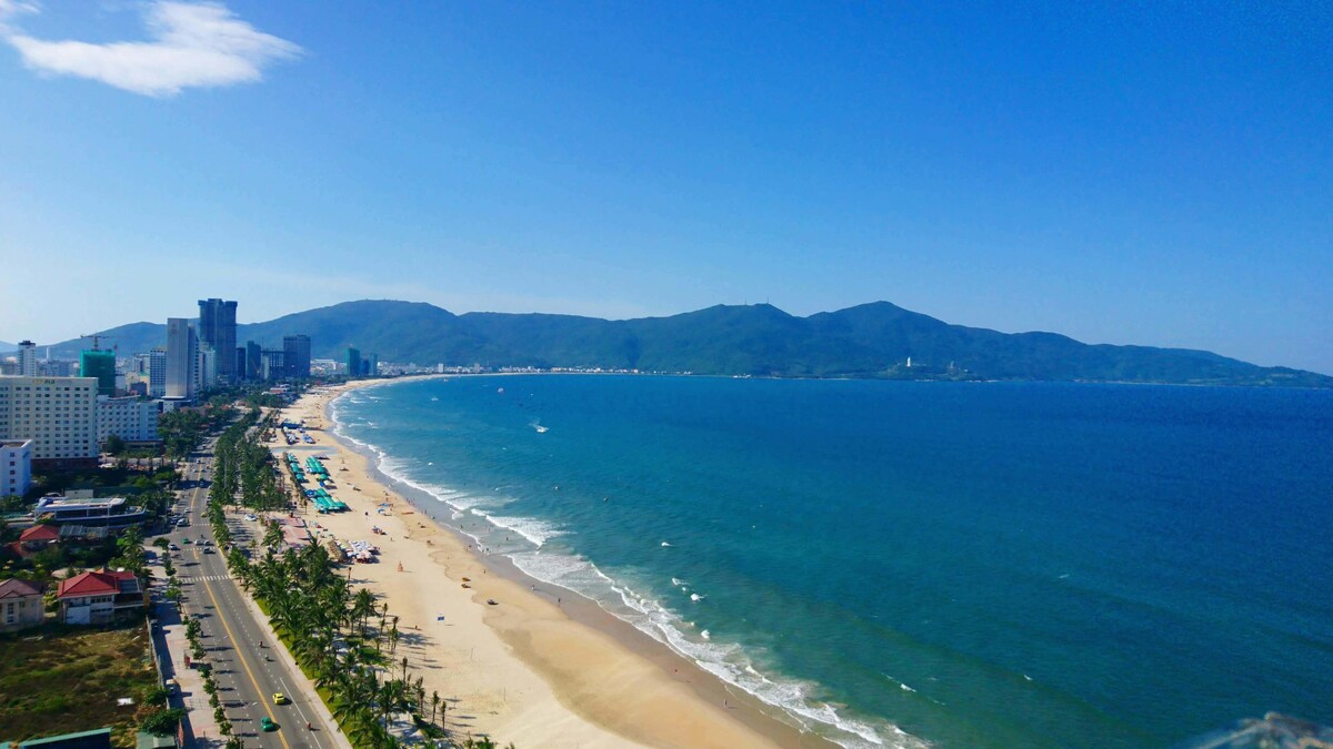 HAIAN Beach Hotel & Spa