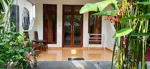 Family Room | Teres/patio