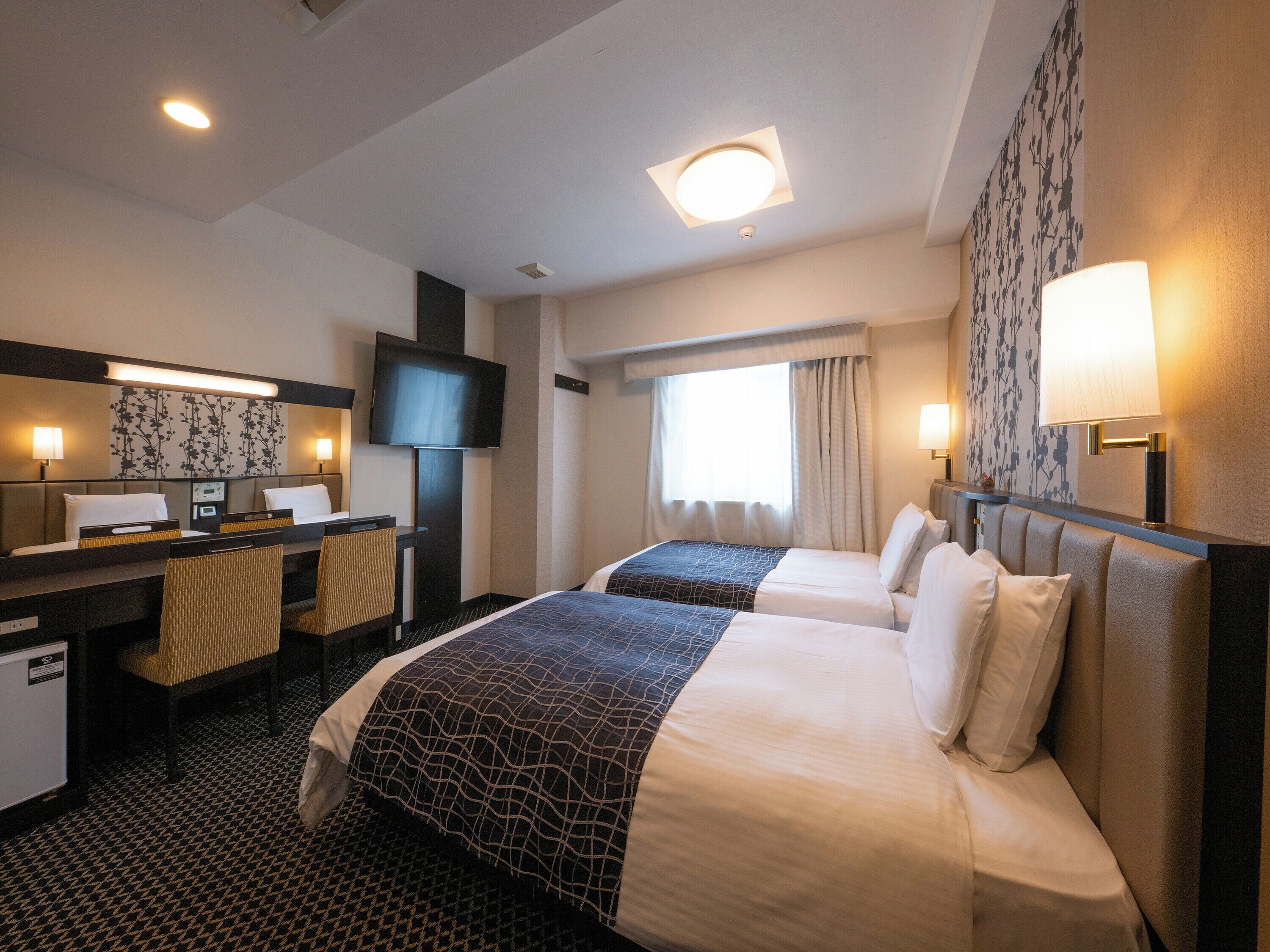 Desk, blackout drapes, free WiFi