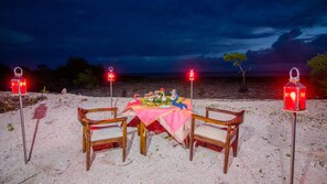Tempat makan pasangan