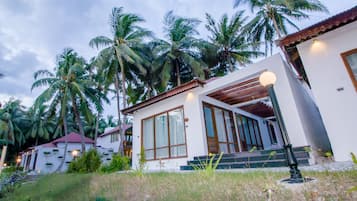 Suíte presidencial, vista para a praia, de frente para a praia | 1 quarto, escrivaninha, camas extras/dobráveis (sobretaxa)
