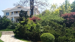 Unclassified image, 2 of 48, button - Dalian Nanshan Garden Hotel (Dalian)