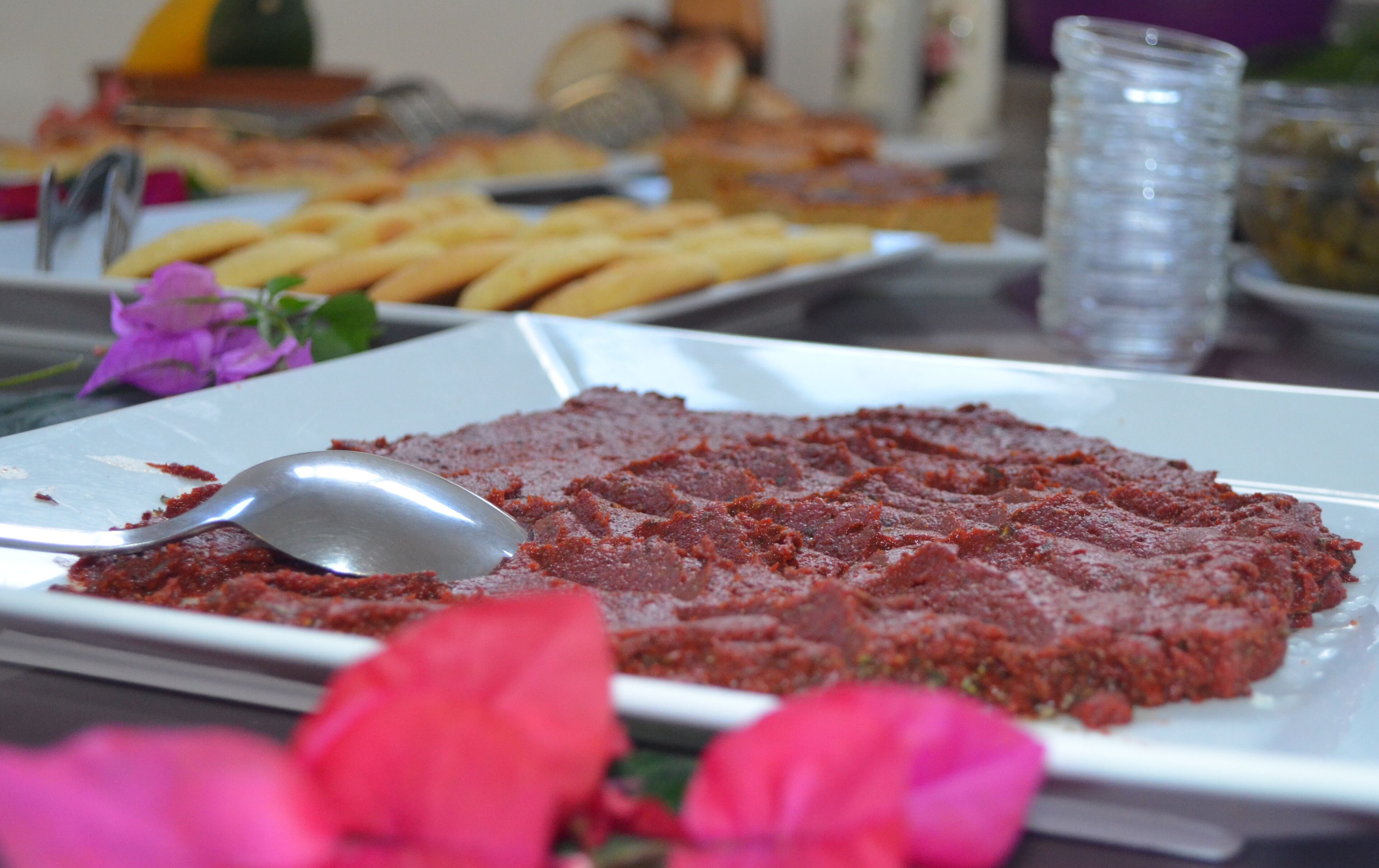 breakfast and lunch served