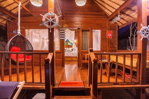 Villa Deluxe (1 Bed Room Villa with Private Pool) | Terraza o patio