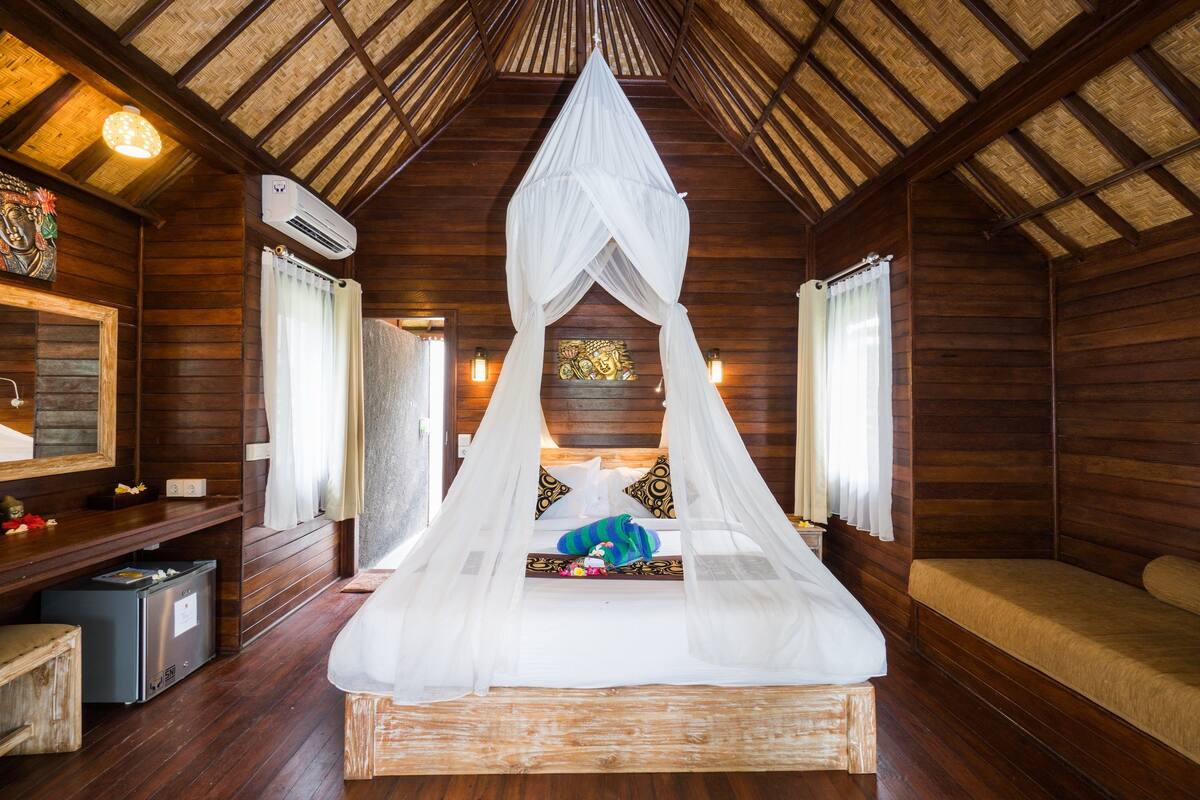 Deluxe-Suite (with Extra Bed)