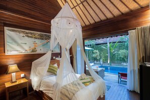 Deluxe Villa, Pool View (2 Bed Rooms)