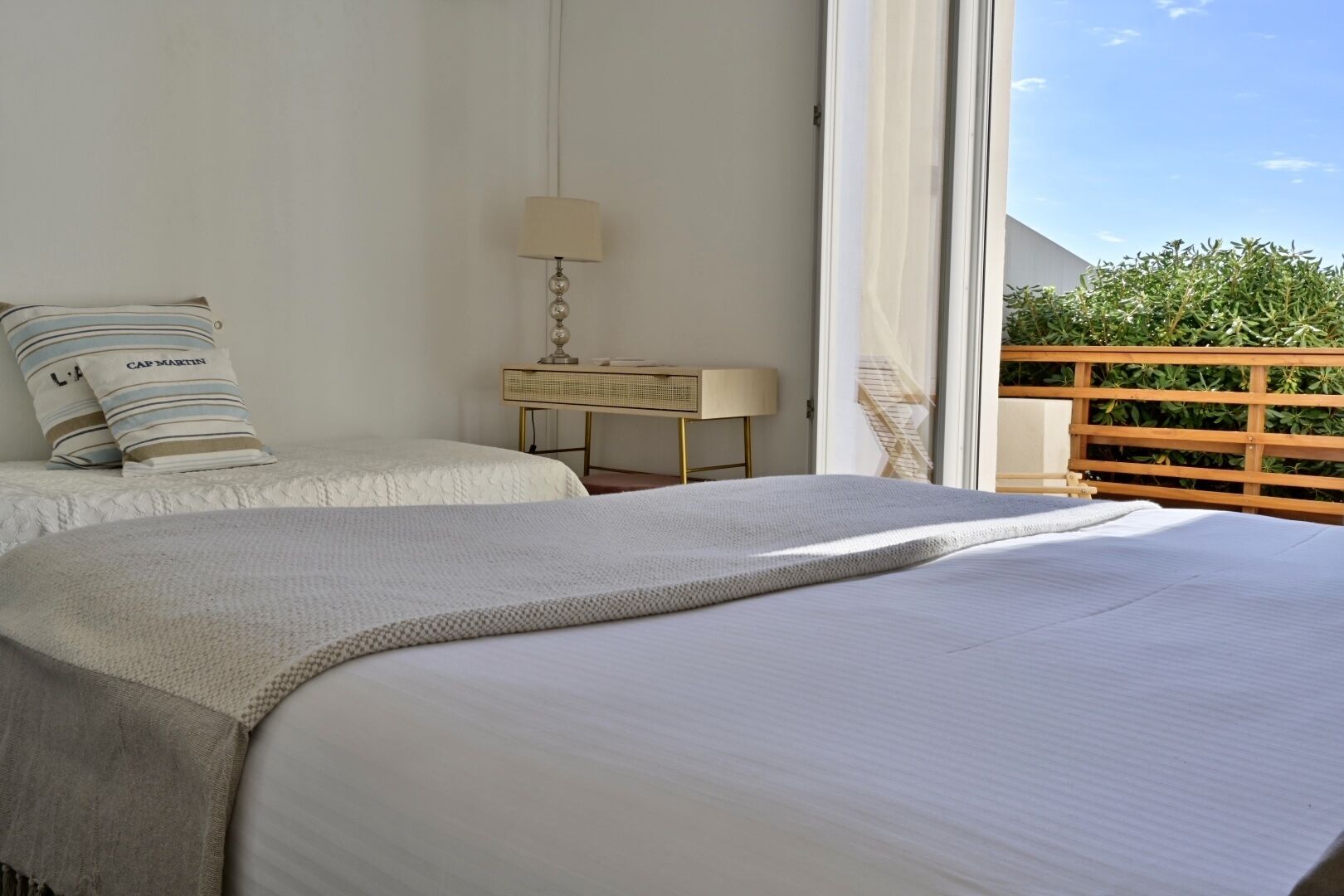 deluxe double or twin room, balcony, sea view | 1 bedroom, premium bedding, in-room safe, individually decorated