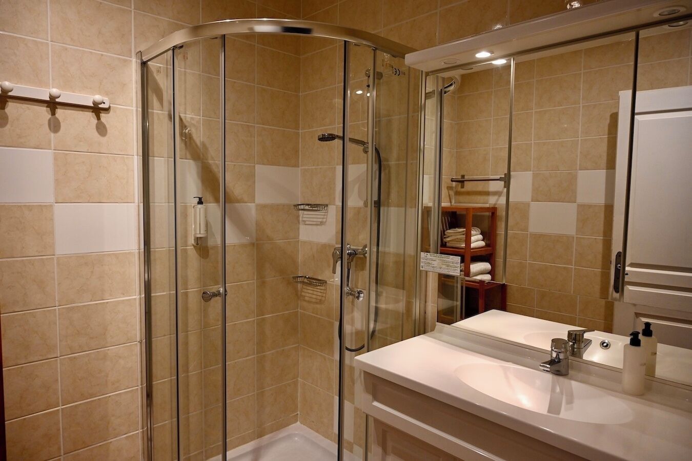 family room, terrace | bathroom | shower, free toiletries, hair dryer, towels