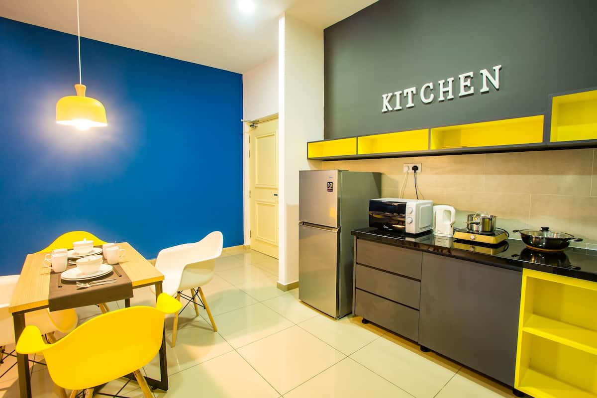Departamento Prestigio, 1 habitación, para no fumadores | Cocineta privada | Refrigerador con congelador, microondas y parrilla de estufa