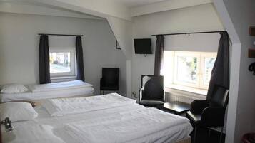 Dreibettzimmer