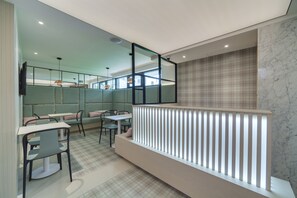Reception - Hello Haffner (Sopot)