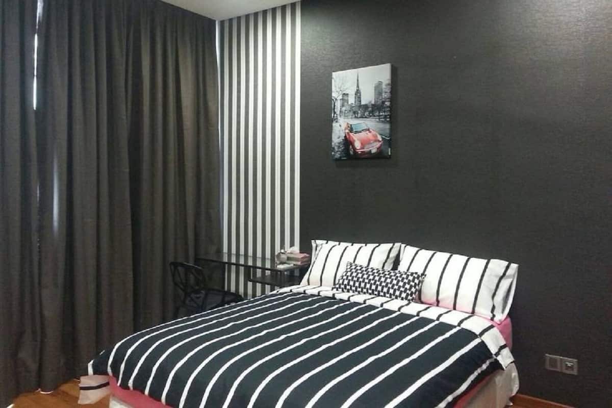 Apartment, 2 Bedrooms | Premium bedding, in-room safe, desk, iron/ironing board