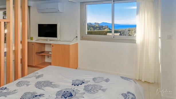 Estudio, baño privado (Larrau)