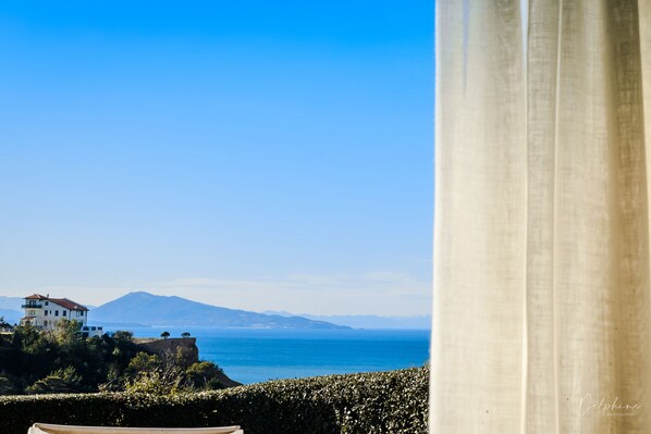 Studio, salle de bains attenante (Larrau) | Jardin