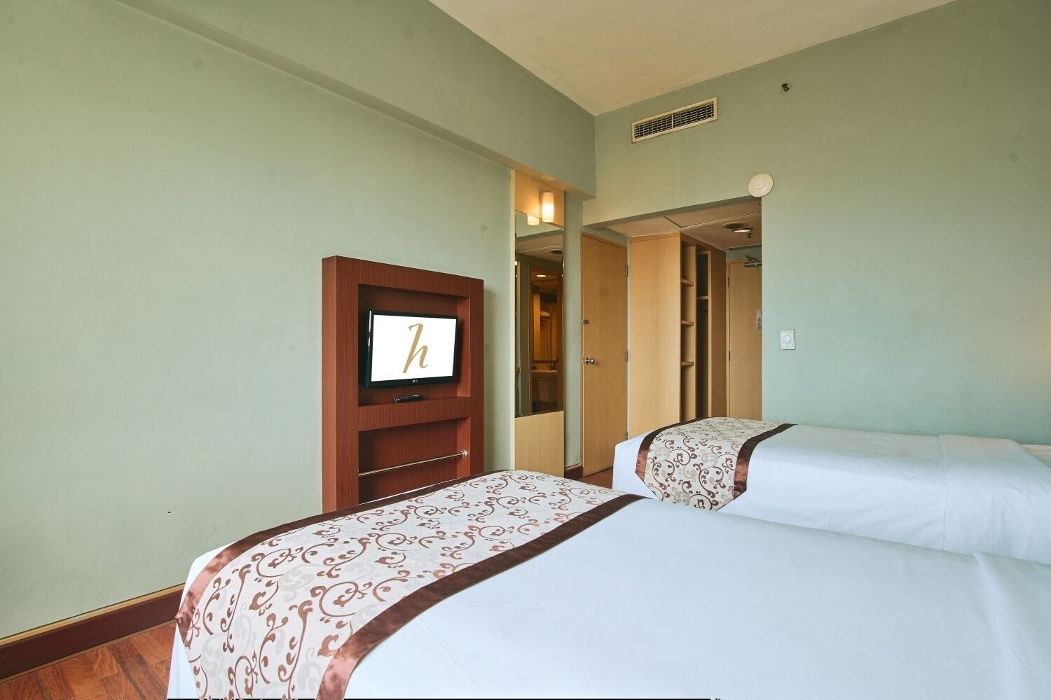 Foto - Horison Arcadia Mangga Dua