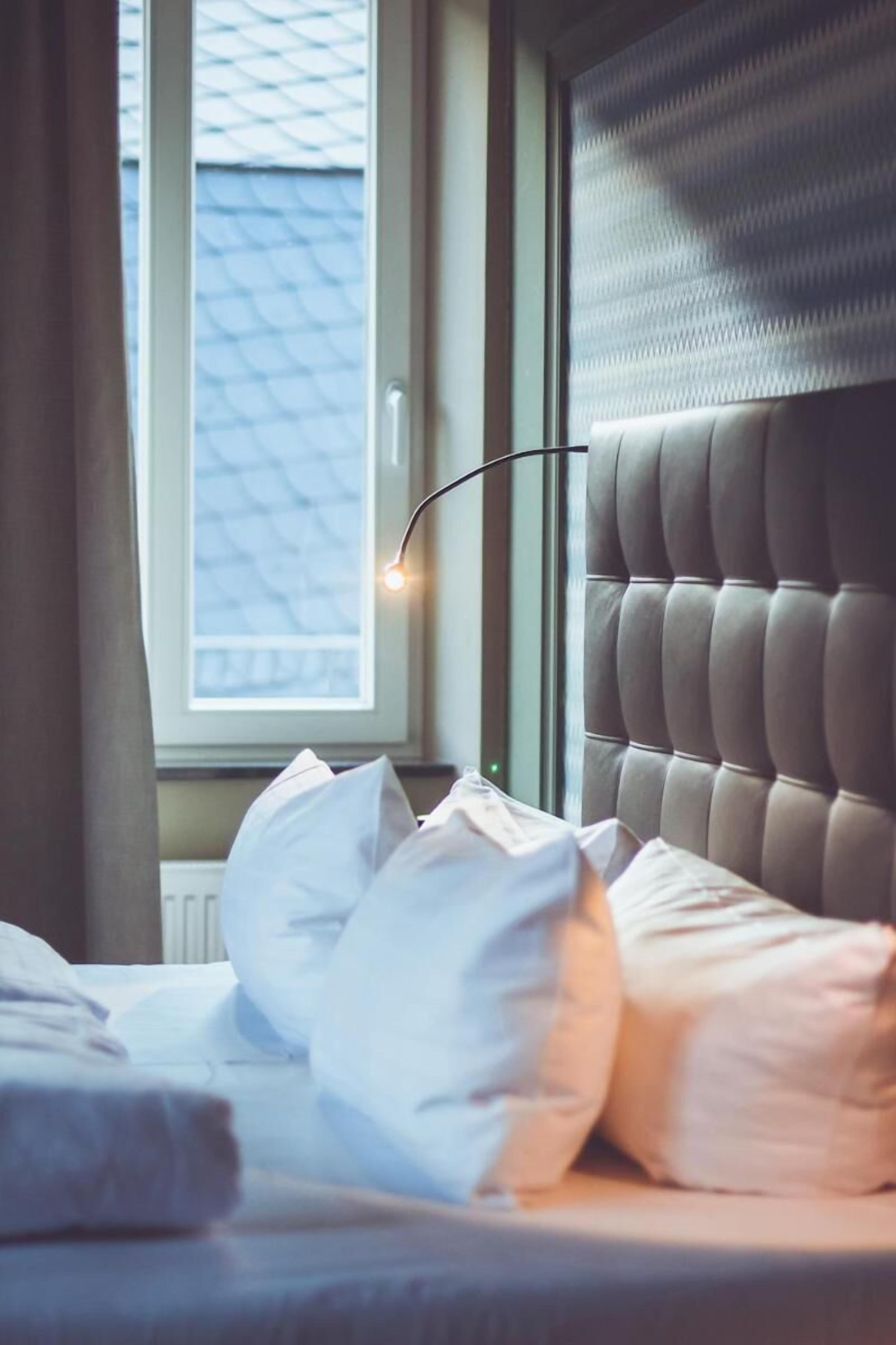 1 bedroom, in-room safe, desk, soundproofing