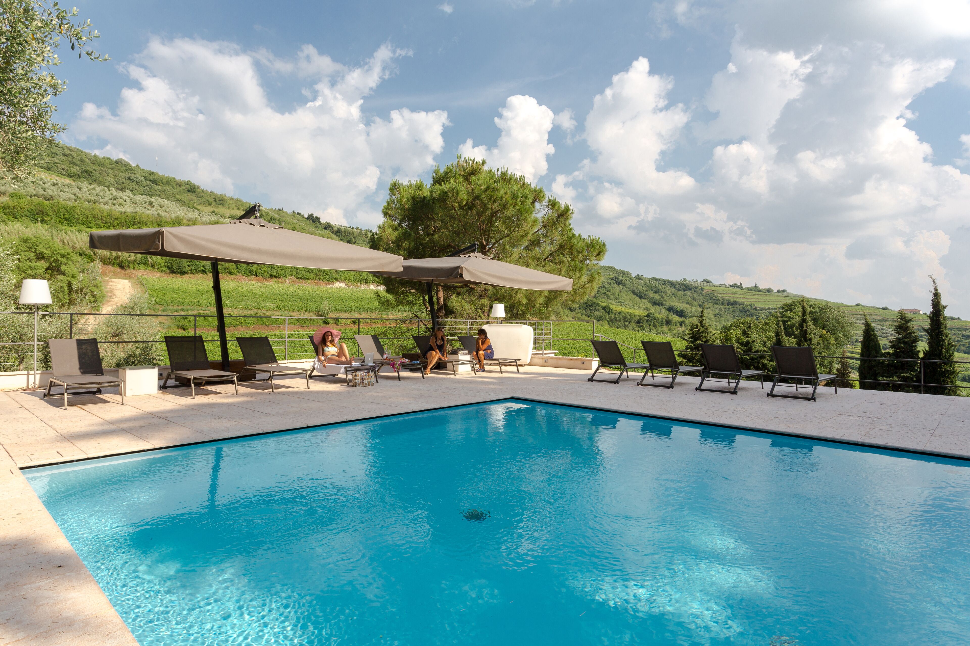 บริเวณภายนอก