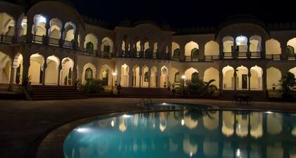 V Resorts Rajmahal Orchha