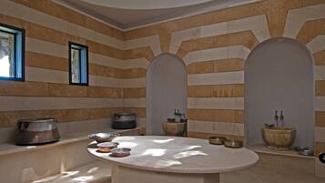 Sauna seca, sauna a vapor, banho turco/hammam, bandagens desintoxicantes