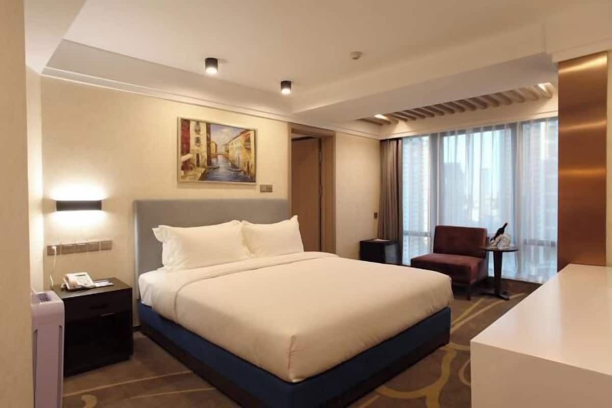 In-room safe, desk, blackout curtains, iron/ironing board