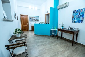 Télévision à écran plat