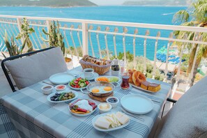 Free daily local cuisine breakfast  - Hotel No37 (Kas)