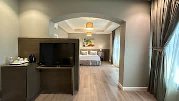Appartement, 1 slaapkamer | 1 slaapkamer, een kluis op de kamer, geluiddichte muren