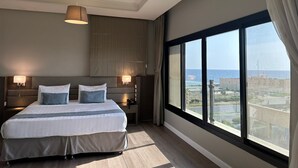 アパートメント 1 ベッドルーム シービュー | 高級寝具、ピロートップベッド、WiFi (無料)、ベッドシーツ