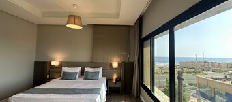 ロレン サービスド アパートメント コーニッシュ