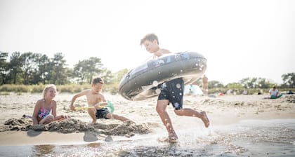 Rügener Ferienhäuser am Hochufer