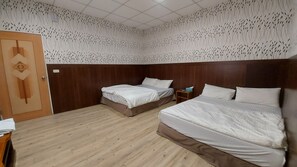 Standard Quadruple Room | 1 bedroom, blackout drapes, free WiFi