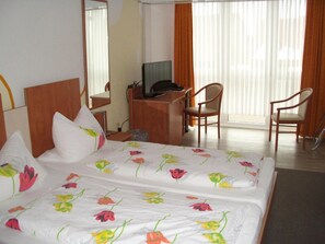 Desk, free WiFi, bed sheets