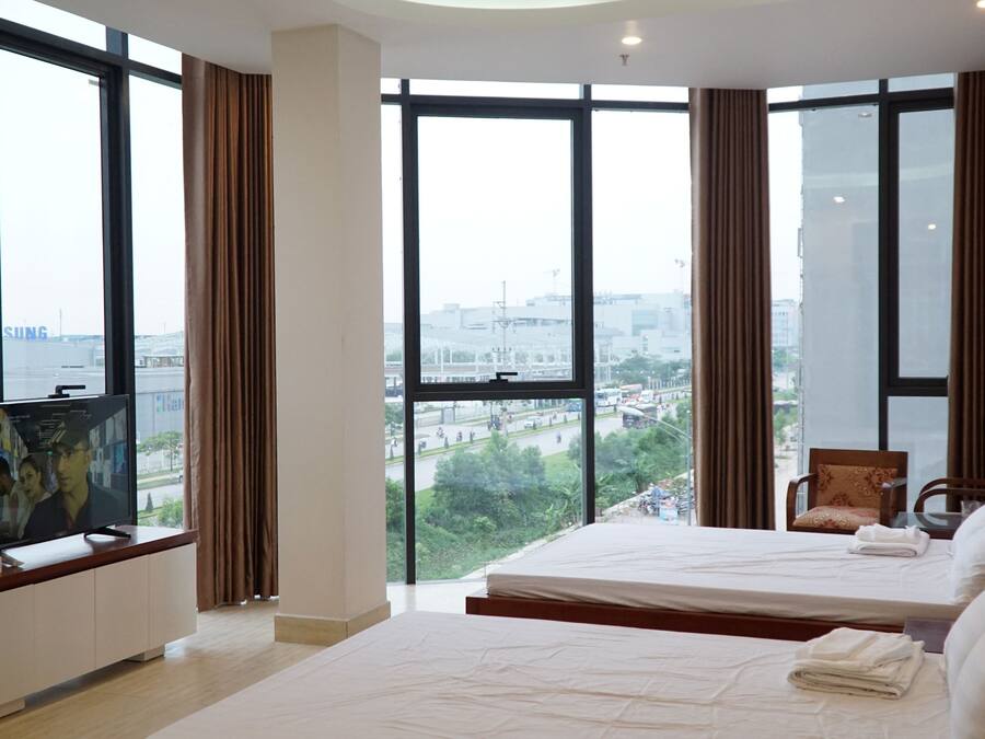 Quarto casal | Frigobar, escrivaninha, cortinas blackout, quartos à prova de som