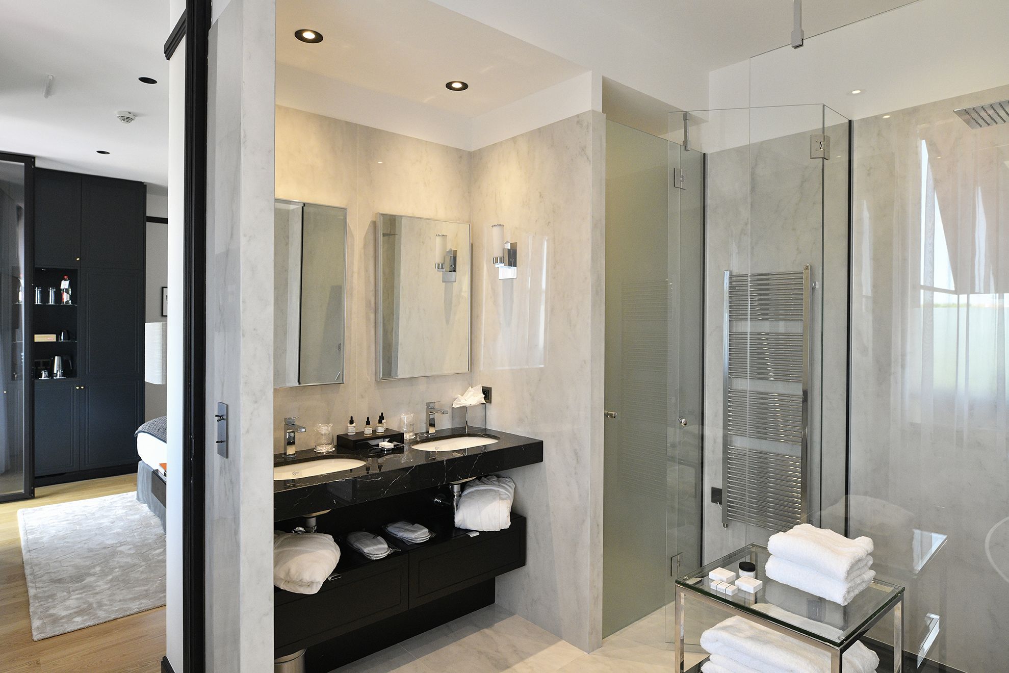 deluxe room | bathroom | designer toiletries, hair dryer, bathrobes, slippers