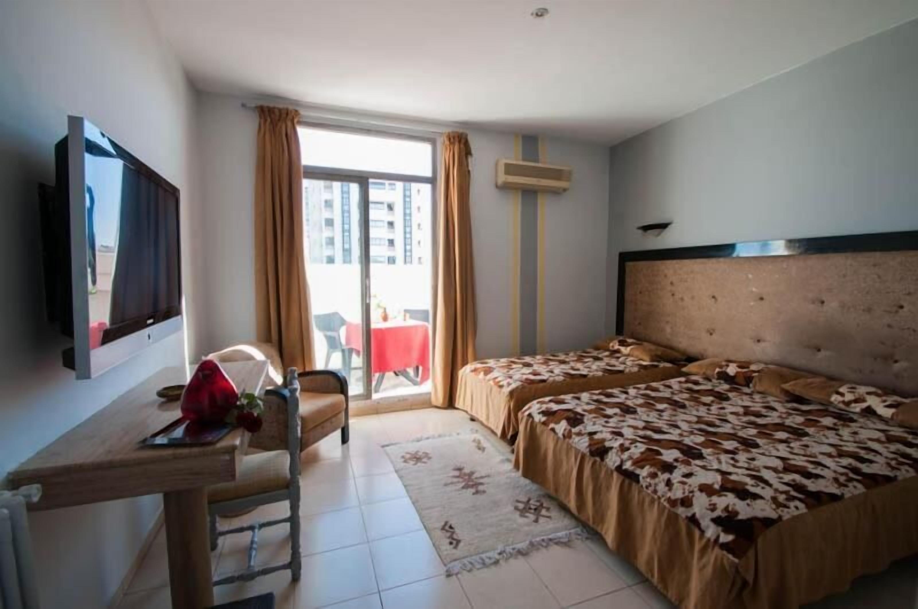 Photo - Hotel De La Paix