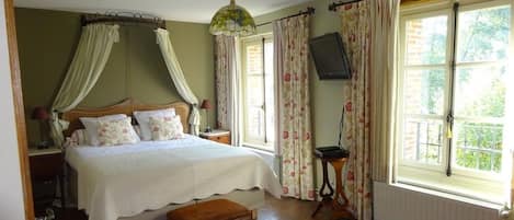 Doppelzimmer | Schreibtisch, kostenloses WLAN, Bettwäsche