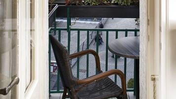 Chambre Deluxe Double ou avec lits jumeaux, balcon | Balcon