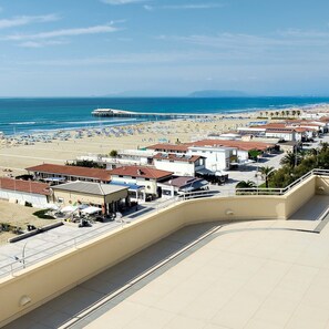 Rooftop terrace - Hotel Capri & Residence (Camaiore)