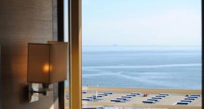 Hotel Capri & Residence