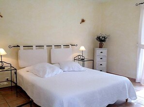 Superior Double Room | Individually decorated, individually furnished, blackout curtains